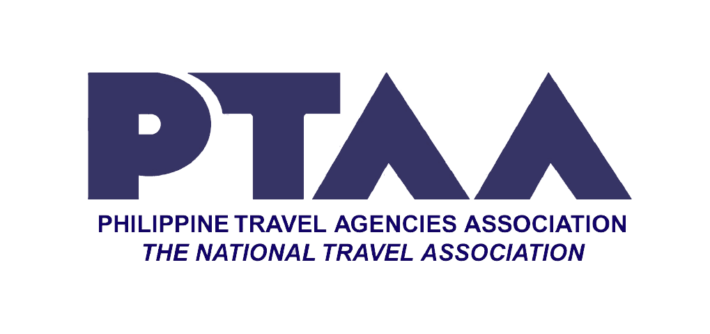 Tourists and exhibitors at ITB Asia 2026, leading travel trade event in Singapore, showcasing global travel industry innovations.