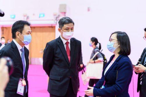 VIP Tour with:- Ms Katrina Leung, Managing Director, Messe Berlin (Singapore) Pte Ltd- Mr Lee Seow Hiang, CEO, Changi Airport Group, EST Tourism AfA Co-Chair- Mr Chan Chun Sing, Minister for Trade and Industry, Republic of Singapore- Ms Kwee Wei Lin, Head of Hotels (Singapore), Pontiac Land Group, President, Singapore Hotel Association, EST Tourism AfA Co-Chair- Mr Chaly Mah, Chairman, STB