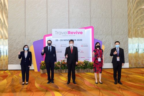 L-R:- Ms Katrina Leung, Managing Director, Messe Berlin (Singapore) Pte Ltd- Mr Lee Seow Hiang, CEO, Changi Airport Group, EST Tourism AfA Co-Chair- Mr Chan Chun Sing, Minister for Trade and Industry, Republic of Singapore- Ms Kwee Wei Lin, Head of Hotels (Singapore), Pontiac Land Group, President, Singapore Hotel Association, EST Tourism AfA Co-Chair- Mr Chaly Mah, Chairman, STB